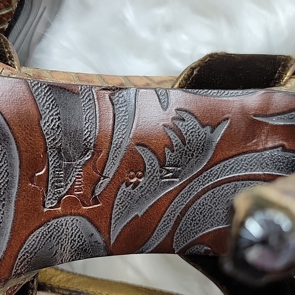 COUTOUR DONALD PLINER Crocodile/Suede Leather Heels Size 8 - Picture 10 of 10